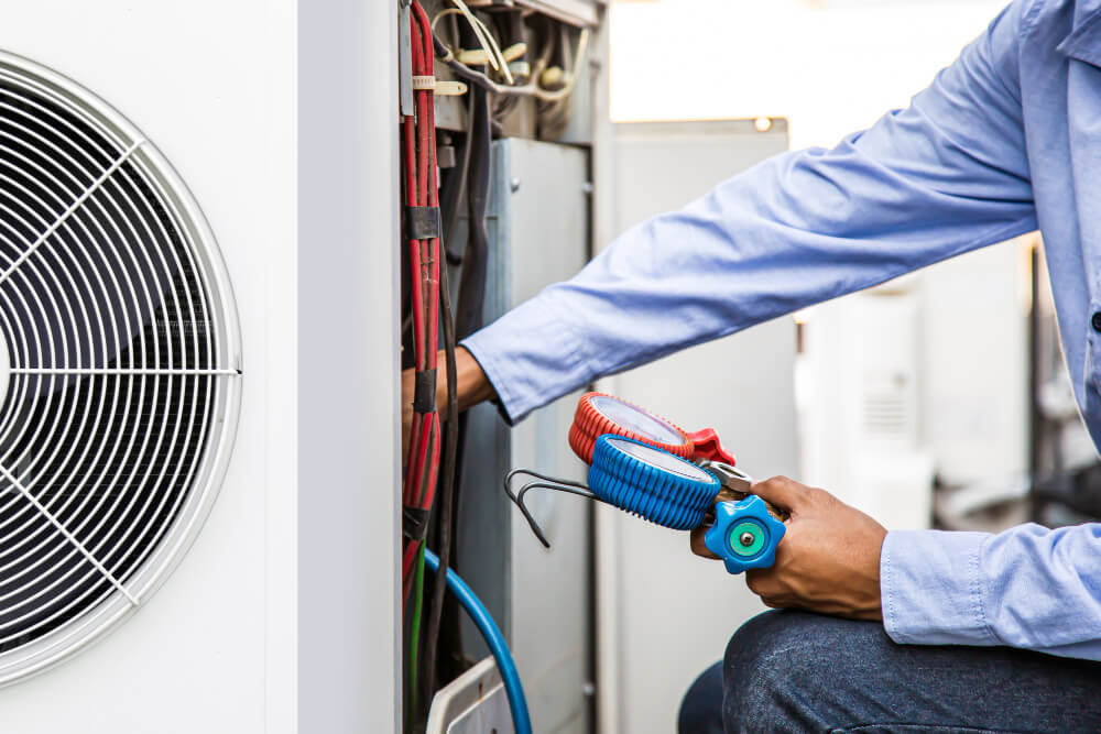 What Does an HVAC Installer Do: Expectations and Tips